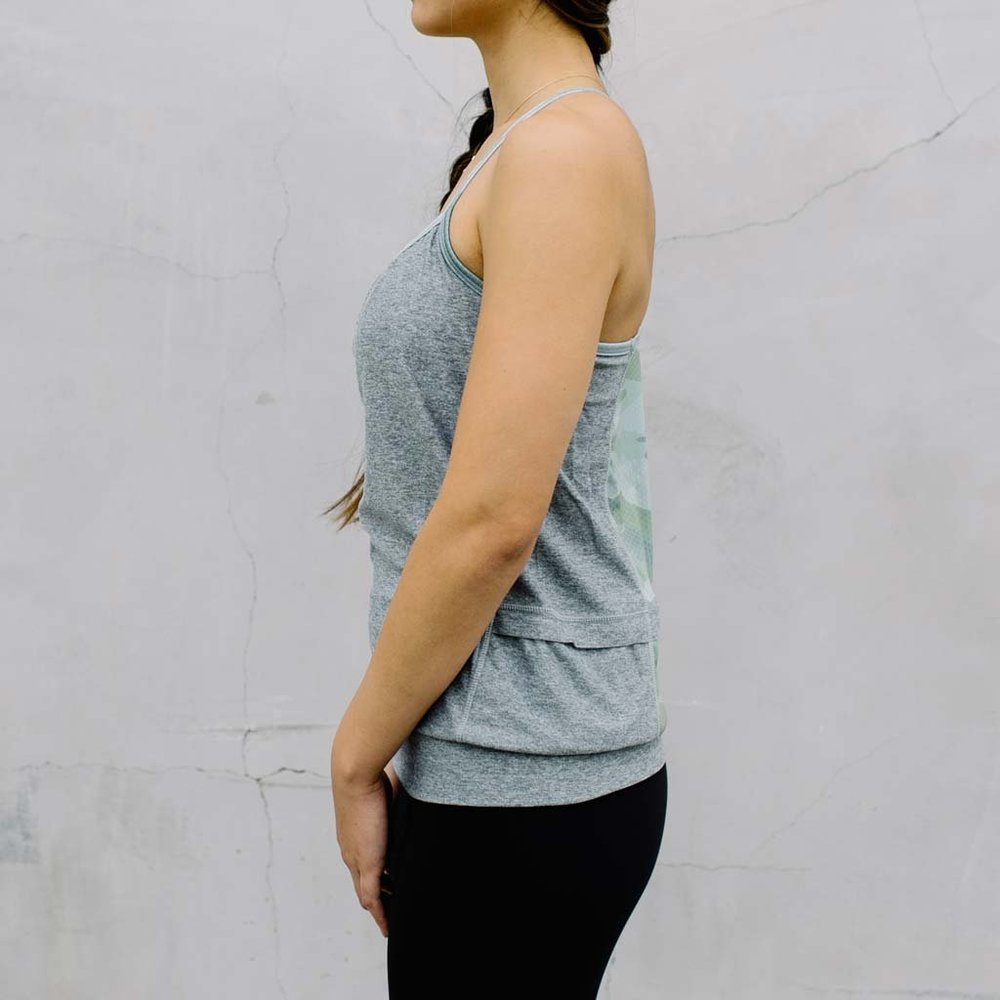 NWT Spaghetti Strap Tank Top Pockets Bra Camo Sz XS - Picture 4 of 4